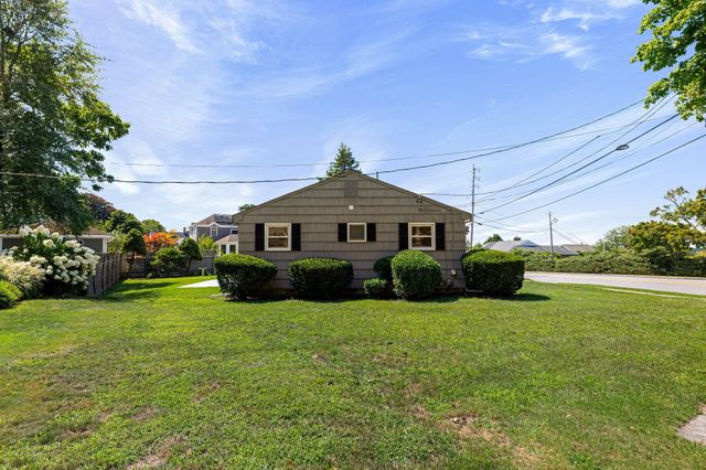 1747 Highland Avenue, Fall River, MA 02720