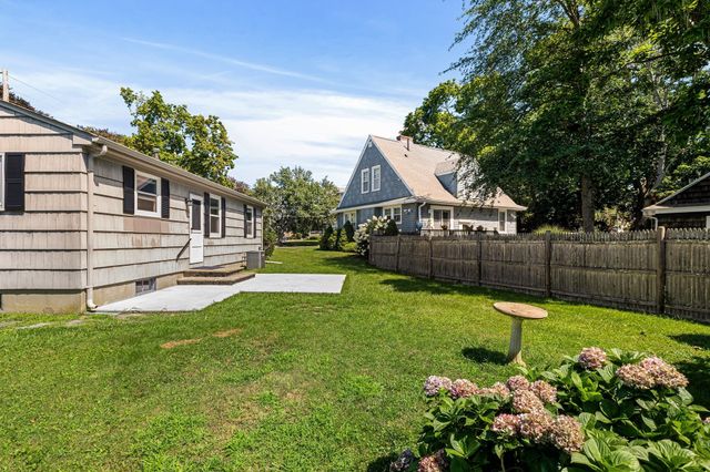 1747 Highland Avenue, Fall River, MA 02720