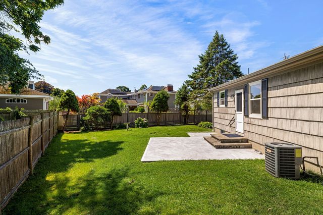 1747 Highland Avenue, Fall River, MA 02720