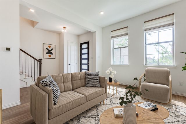 7581 Laburnam Road, Dallas, TX 75228