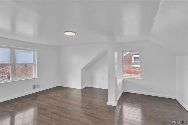 428 Beach Road, Cheektowaga, NY 14225