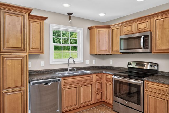 209 Connie Lane, Winchester, KY 40391