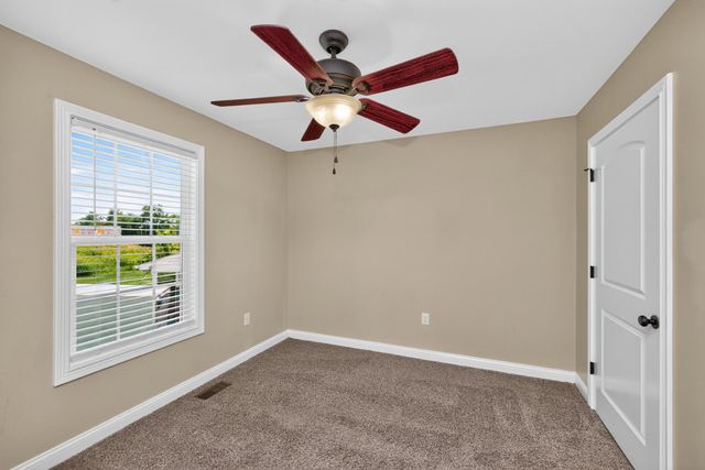 209 Connie Lane, Winchester, KY 40391