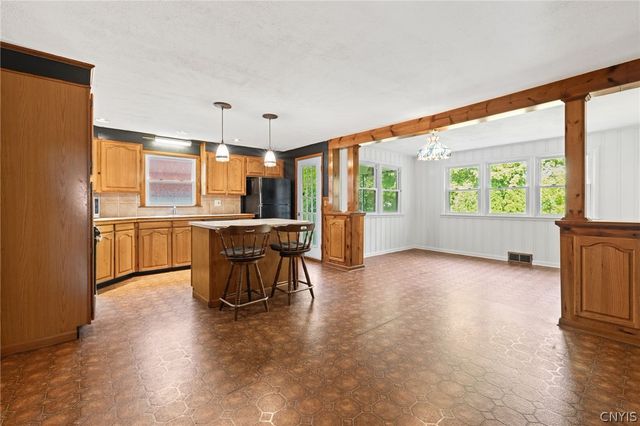 120 Patterson Avenue, Camillus, NY 13219