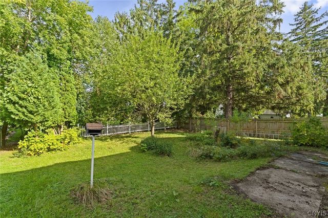 120 Patterson Avenue, Camillus, NY 13219
