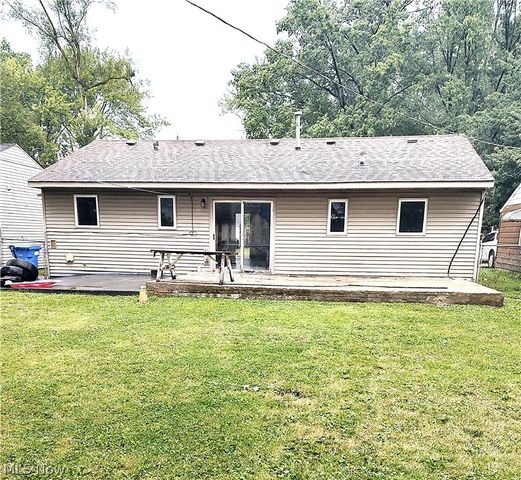 14315 Viola Avenue, Cleveland, OH 44111