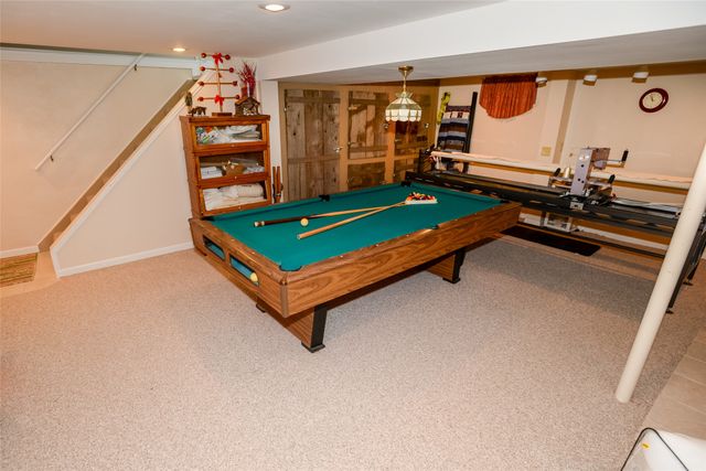 4500 71st Place, Urbandale, IA 50322