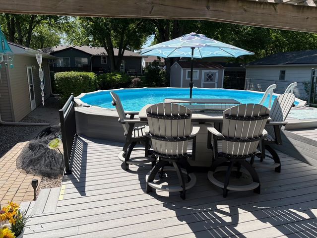 4500 71st Place, Urbandale, IA 50322