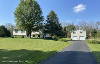 352 Falls Road, Ghent, NY 12075