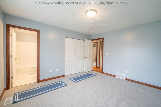 2609 Wilson Avenue, St Albans, WV 25177