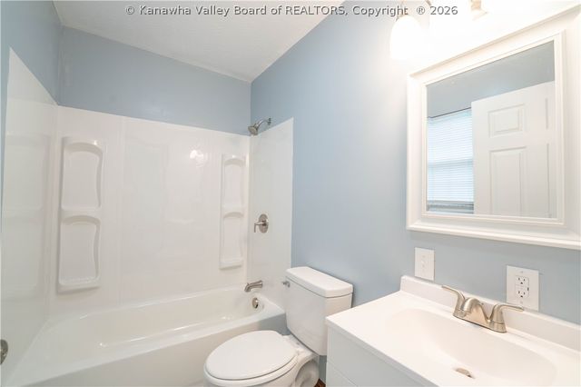2609 Wilson Avenue, St Albans, WV 25177