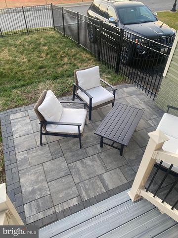 1717 EVANSBERRY DR, Frederick, MD 21701