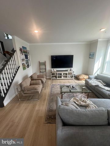 1717 EVANSBERRY DR, Frederick, MD 21701