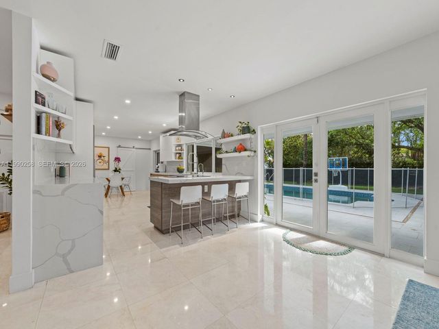 14525 SW 84th Ave, Palmetto Bay, FL 33158