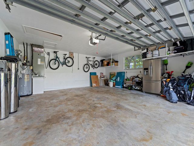14525 SW 84th Ave, Palmetto Bay, FL 33158