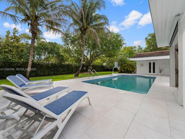 14525 SW 84th Ave, Palmetto Bay, FL 33158