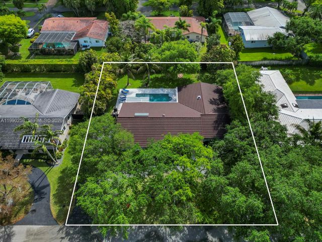 14525 SW 84th Ave, Palmetto Bay, FL 33158