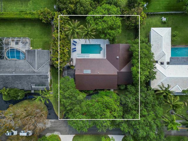 14525 SW 84th Ave, Palmetto Bay, FL 33158