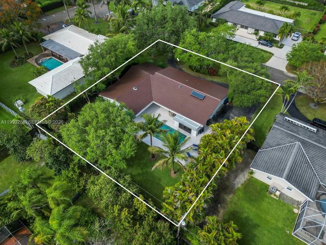 14525 SW 84th Ave, Palmetto Bay, FL 33158