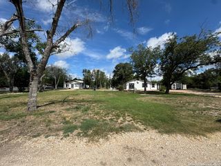 854 Live Oak, New Braunfels, TX 78130