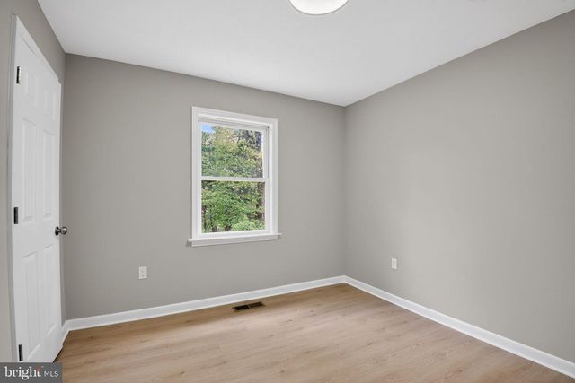 827 GREENE ACRES RD S, Stanardsville, VA 22973