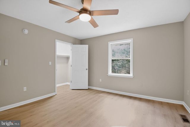 827 GREENE ACRES RD S, Stanardsville, VA 22973