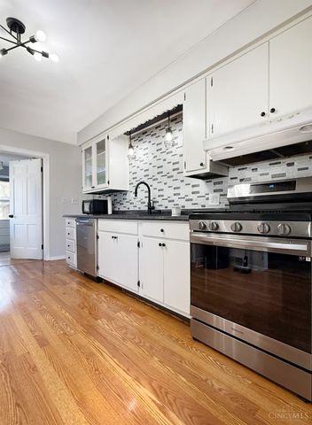 1049 New London Road, Hamilton, OH 45013