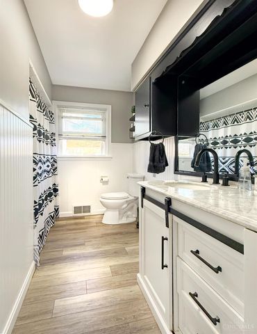 1049 New London Road, Hamilton, OH 45013