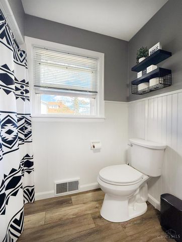 1049 New London Road, Hamilton, OH 45013