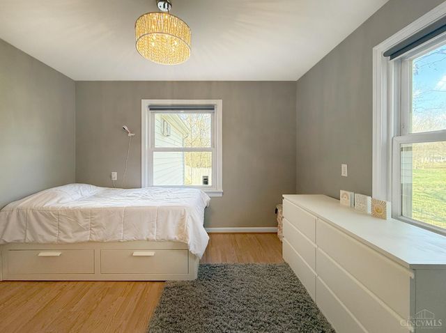 1049 New London Road, Hamilton, OH 45013