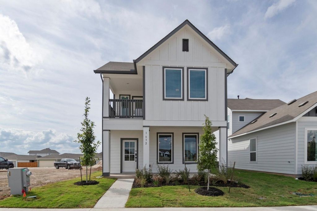 1632 Esplanade PKWY, San Marcos, TX 78666