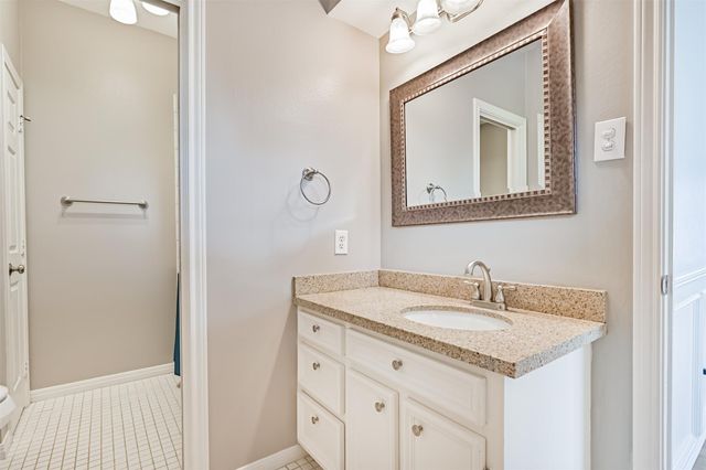 920 Grove Road, Clear Lake Shores, TX 77565