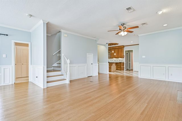 920 Grove Road, Clear Lake Shores, TX 77565