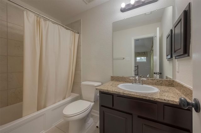 3 Tidwillow Place, The Woodlands, TX 77375