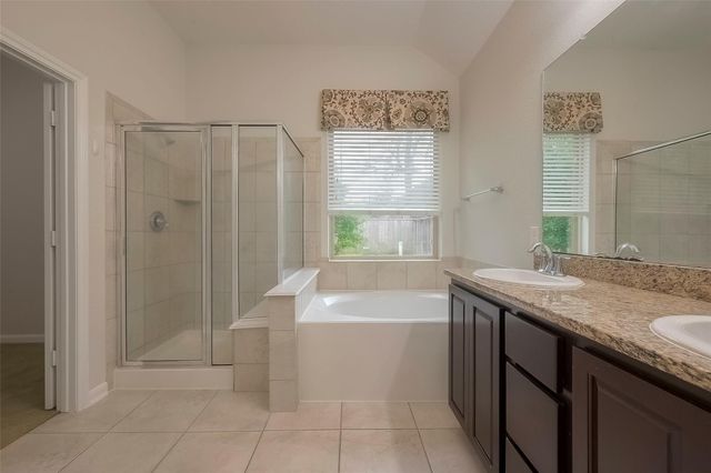3 Tidwillow Place, The Woodlands, TX 77375