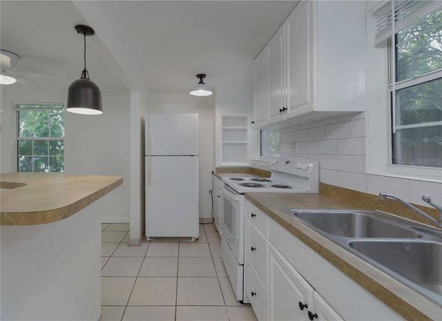 833 12TH AVENUE N A, St Petersburg, FL 33701