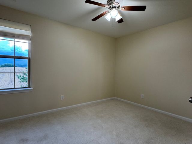 5003 Hemlock Ct, Spring Hill, TN 37174