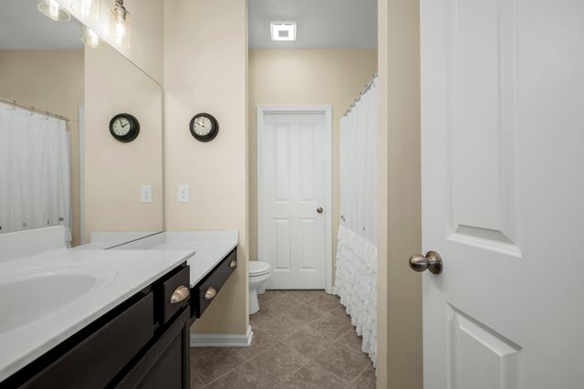 5003 Hemlock Ct, Spring Hill, TN 37174