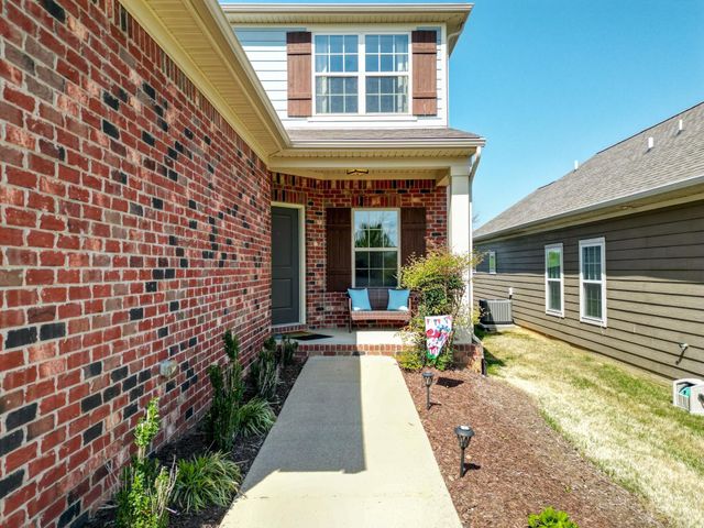 5003 Hemlock Ct, Spring Hill, TN 37174