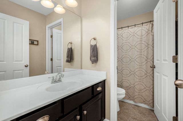 5003 Hemlock Ct, Spring Hill, TN 37174