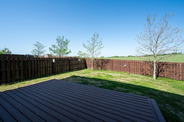 5003 Hemlock Ct, Spring Hill, TN 37174