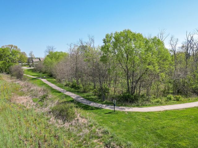 5003 Hemlock Ct, Spring Hill, TN 37174