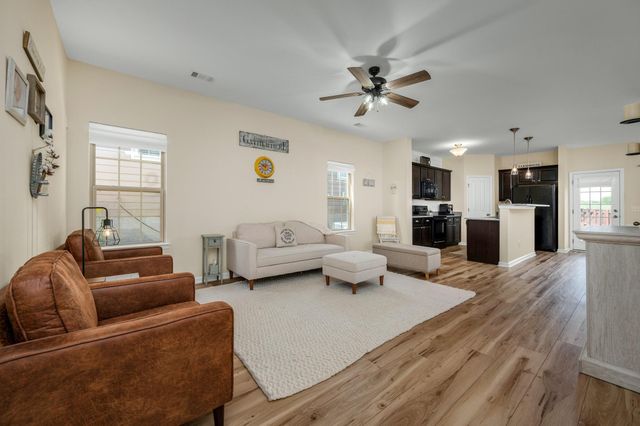 5003 Hemlock Ct, Spring Hill, TN 37174