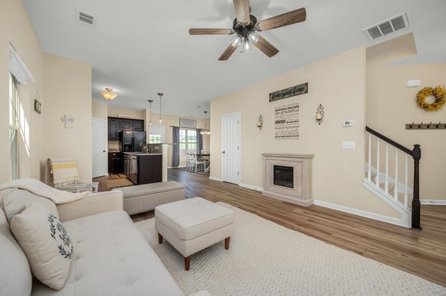 5003 Hemlock Ct, Spring Hill, TN 37174