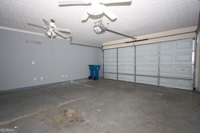 3292 Shady Valley Court, Loganville, GA 30052