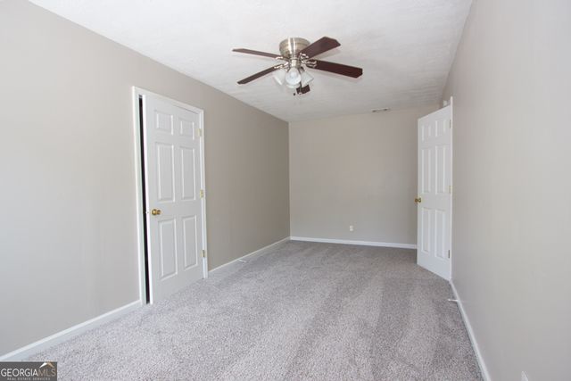 3292 Shady Valley Court, Loganville, GA 30052
