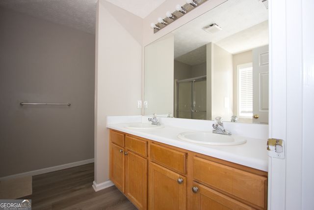 3292 Shady Valley Court, Loganville, GA 30052