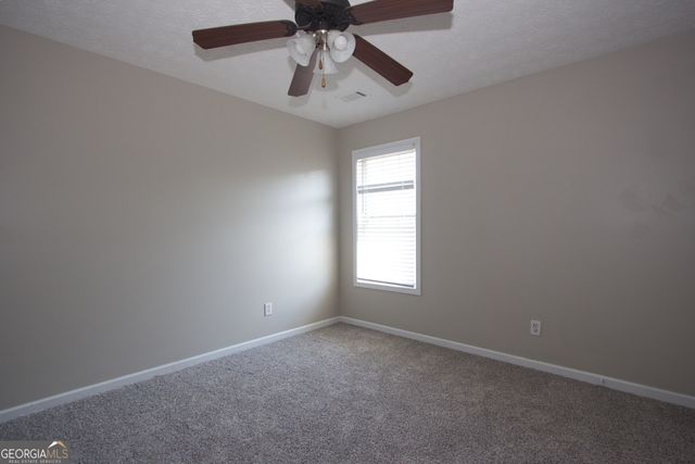 3292 Shady Valley Court, Loganville, GA 30052