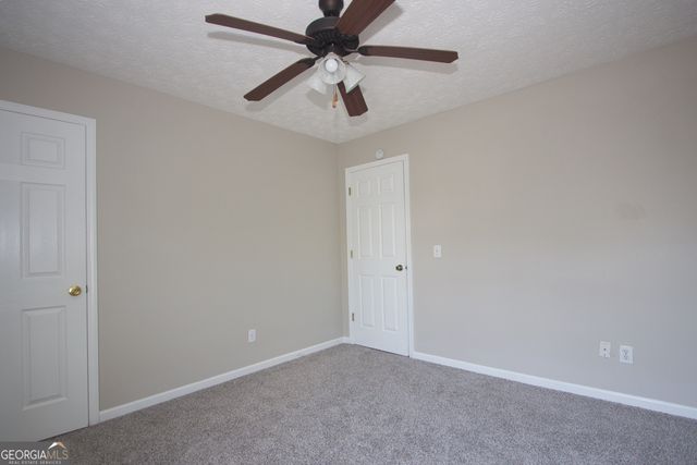 3292 Shady Valley Court, Loganville, GA 30052