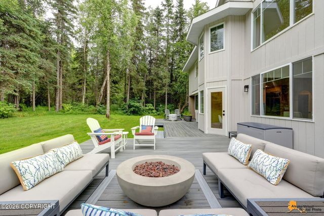 10181 Craig Creek Circle, Anchorage, AK 99507